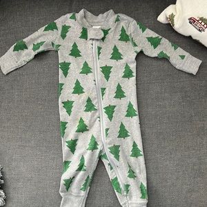 Like new Hanna Anderson Christmas sleeper!